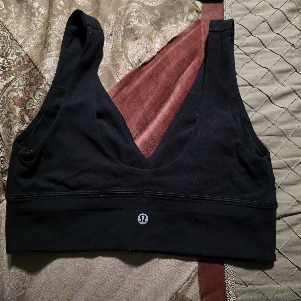 Lululemon Athletica Deep Black V-Neck Bra - Picture 5 of 7
